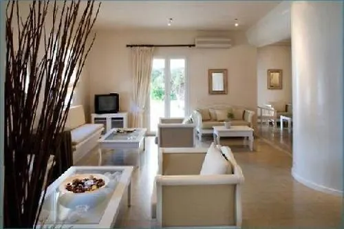 Vanilla Hotel Ornósz Görögország